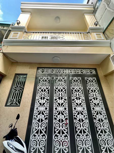 Nhà mới hẻm Tám Danh, Quận 8 - 4,3 x 8,3m giá 4,75 tỷ - Sổ hồng riêng