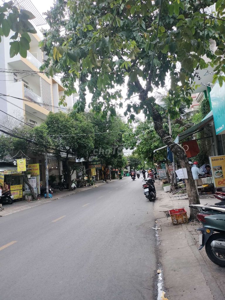 Bán Nhà Mặt Tiền Đường Số 79, Phường Tân Quy, Quận 7 - Diện Tích 100m², Giá 21 tỷ - Vị Trí Kinh Doanh Sầm Uất!