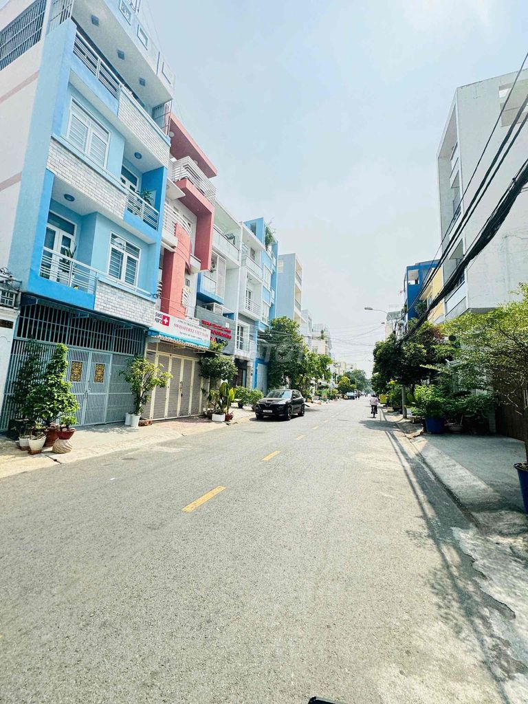 Bán Nhà Mặt Tiền Đường Số 11, Phường Tân Kiểng, Quận 7, Diện Tích 70m² Giá 11.8 Tỷ - Cơ Hội Đầu Tư Hấp Dẫn!