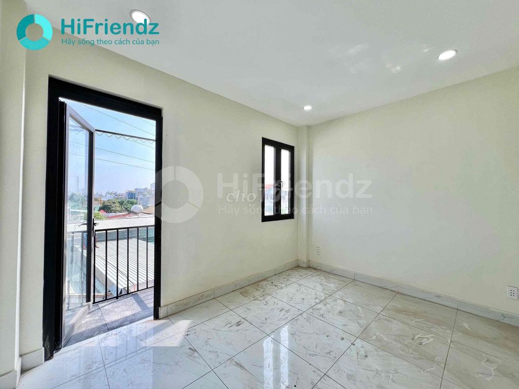 Phòng studio cho thuê có ban công, máy lạnh gần ĐH Nguyễn Tất Thành, 20m² chỉ 3.5 triệu