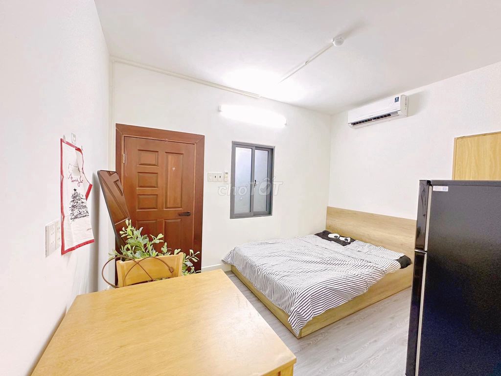 Phòng Mới 100% tại Huỳnh Tấn Phát - Gần ĐH Tài Chính Marketing chỉ 4 triệu