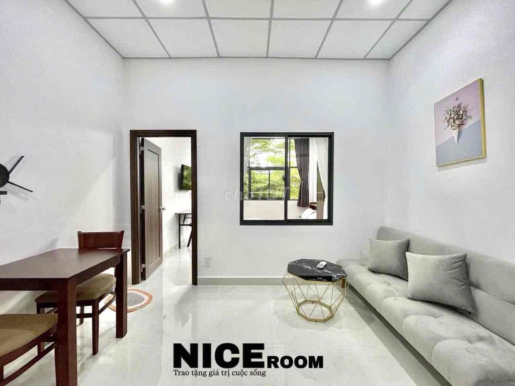 Căn hộ Studio 40m² Phan Đăng Lưu - Giá 10.5 triệu - An ninh 24/7!