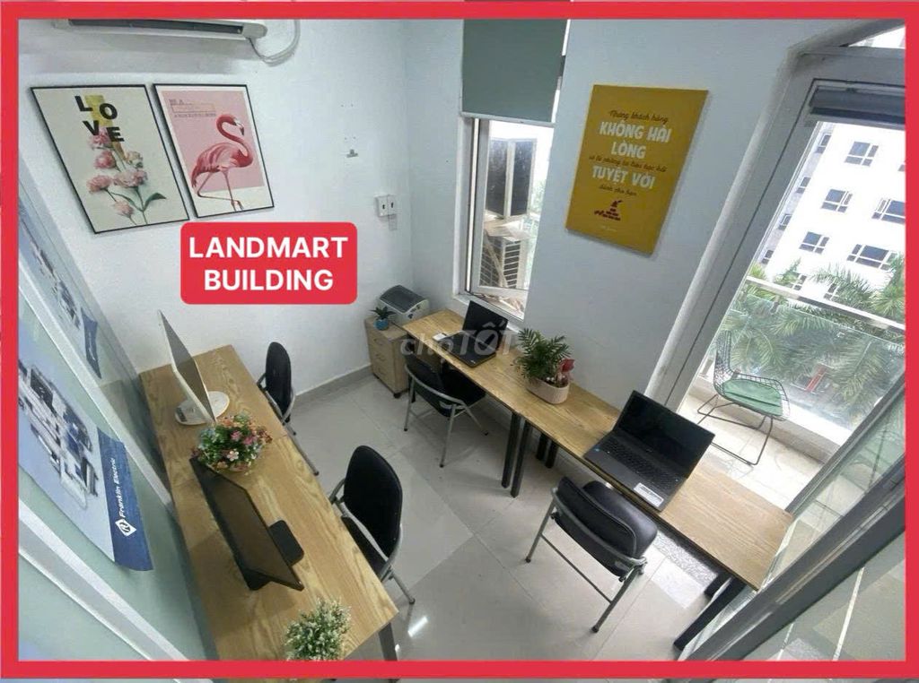 Văn phòng ban công 10m² giá 3.25 triệu tại Landmart Building - Vào làm ngay!