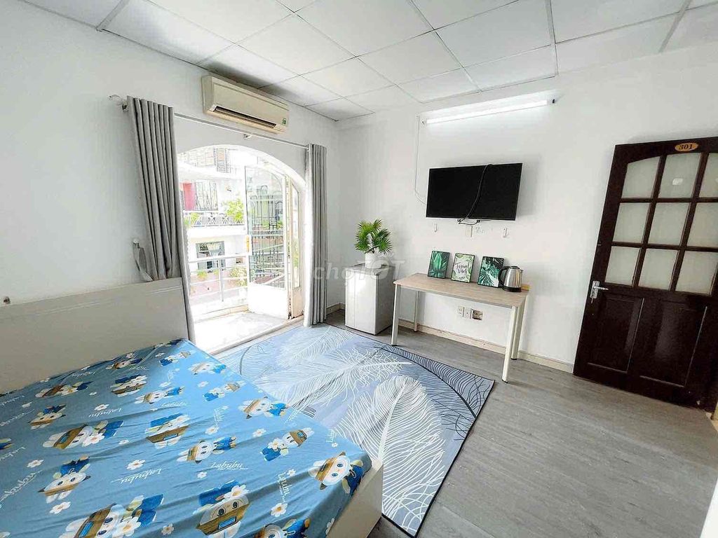Cho thuê phòng có ban công Đường Thành Thái Quận 10, giá chỉ 5.2 triệu - Tiện nghi đầy đủ, giờ giấc tự do!
