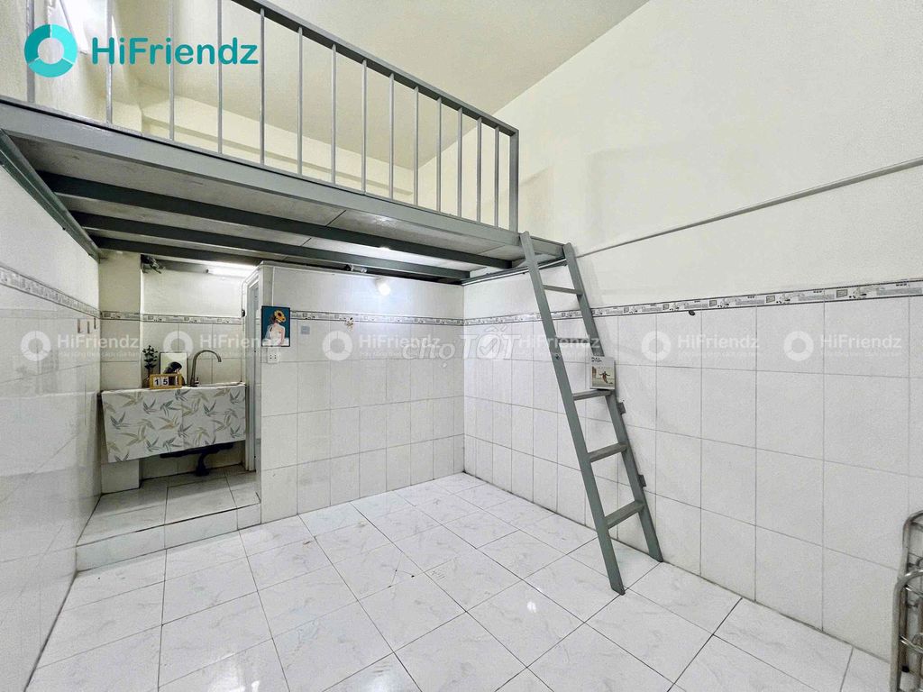 Phòng trọ Gò Xoài 30m² giá 2.5 triệu - Có thang máy và sân phơi rộng rãi!