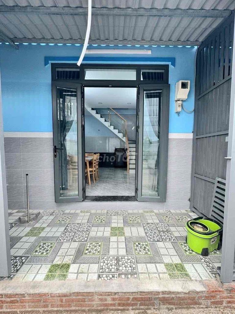 Nhà cho thuê Linh Đông 60m² giá 10 triệu - Full nội thất, gần trục đường chính!