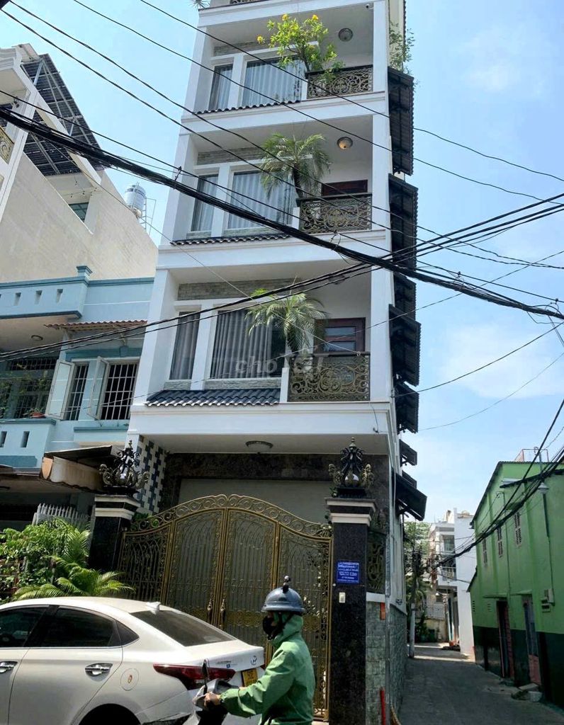 Nhà cho thuê HXH góc 2MT Nguyễn Thái Bình 72m² giá 22 triệu - Thiết kế hiện đại, tiện nghi đầy đủ!