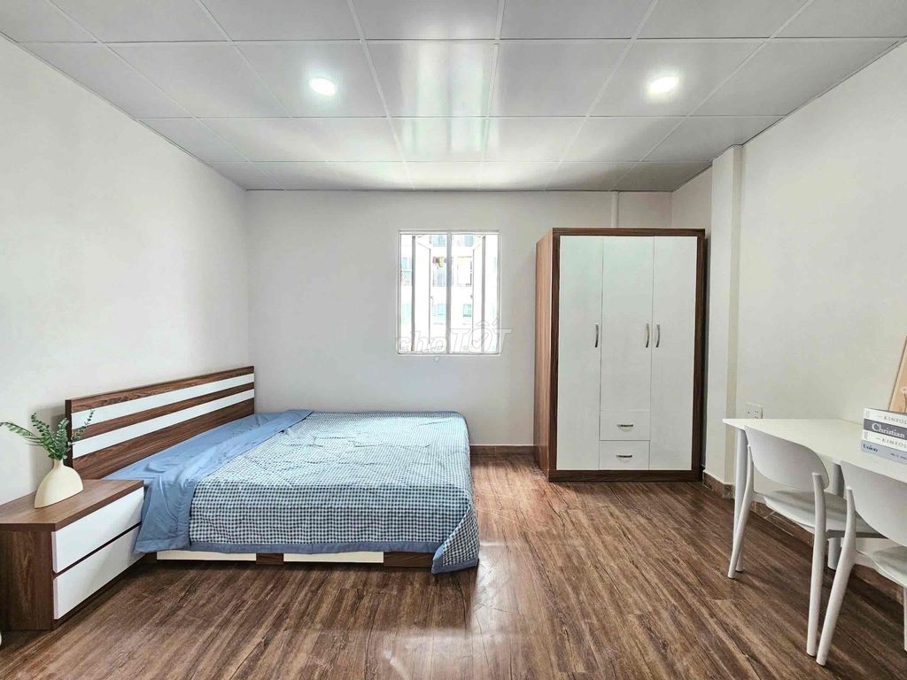 Căn hộ cho thuê Quận 5 - 30m² giá 5.8 triệu - Vào ở ngay, đầy đủ nội thất!