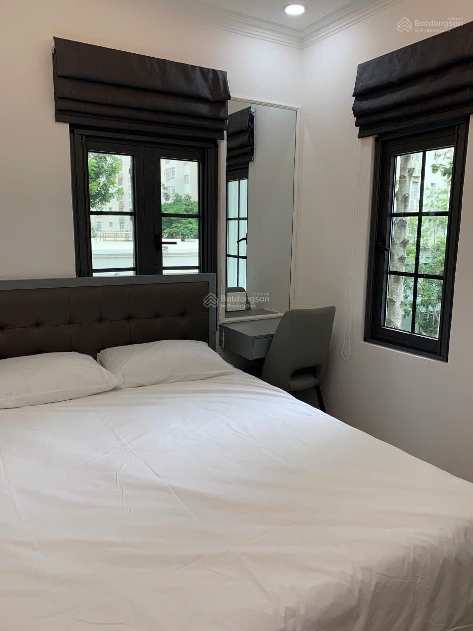 Cho thuê nhà nguyên căn góc Phan Khiêm Ích 200m² giá 230 triệu - Thích hợp nhiều ngành nghề!