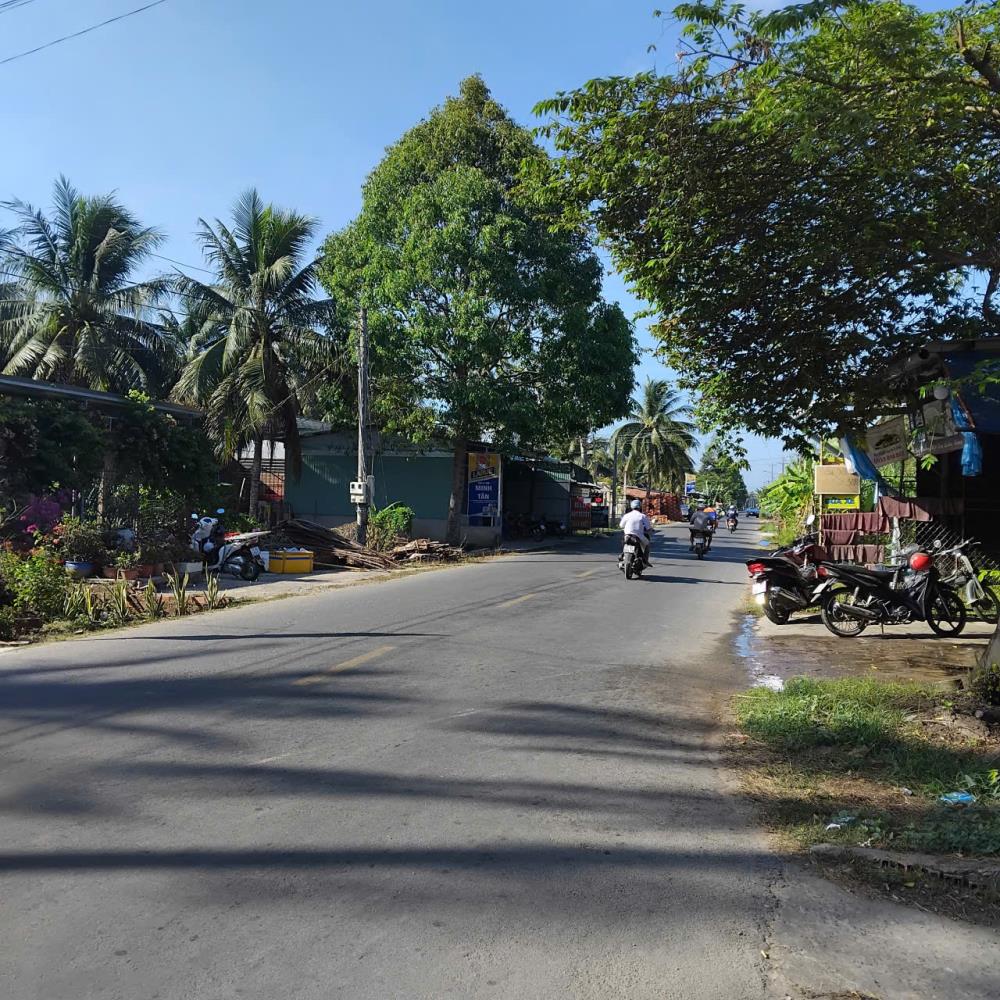 Đất mặt tiền xã Hưng Phong, Giồng Trôm 332m² giá 1.25 tỷ - Cơ hội đầu tư hấp dẫn!