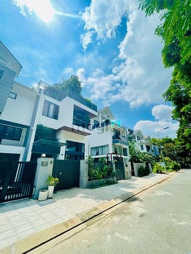 Nhà Đẹp View Công Viên - KDC Gia Hòa - Đỗ Xuân Hợp Q9 - Tiện Làm Công Ty