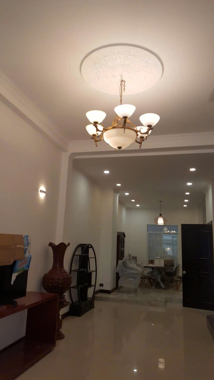 Bán nhà đường Nguyễn Ư Dĩ, Thảo Điền, Q.Thủ Đức 120m² giá 29 tỷ - Chủ tặng full nội thất!