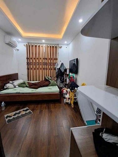 Nhà đẹp ngõ Đê Tô Hoàng 25m² giá 5.2 tỷ - Thiết kế hiện đại, đầy đủ nội thất