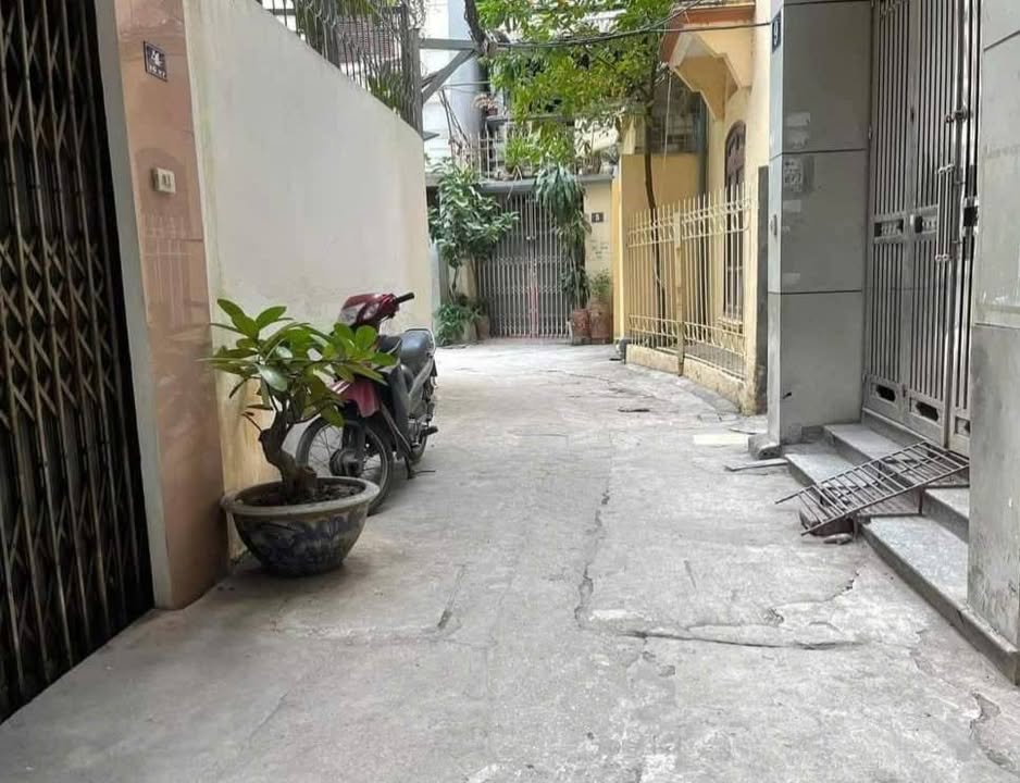 Nhà cho thuê 4 tầng 45m² tại Cầu Giấy - Phù hợp cho hộ gia đình