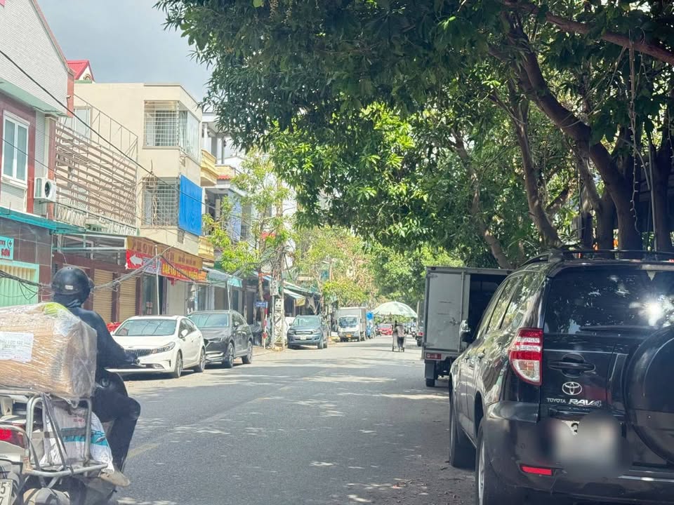 Nhà xưởng kinh doanh mặt đường Thái Phiên, 250m² giá 15.8 tỷ - Cơ hội đầu tư hấp dẫn!