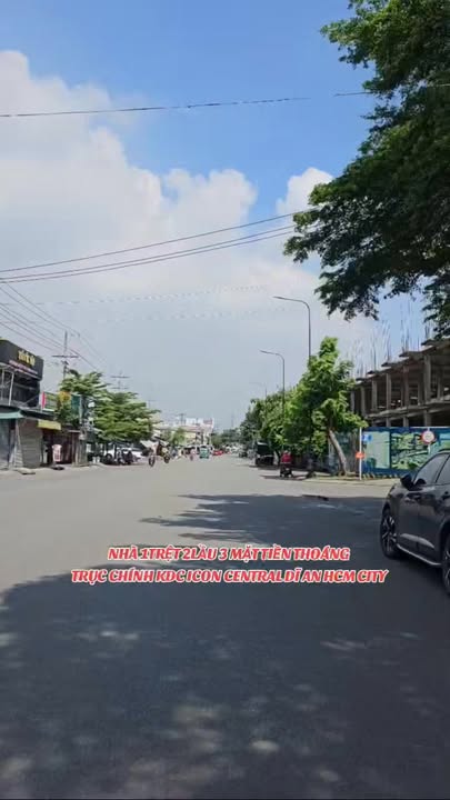 Nhà 3 mặt tiền đường N1, Dĩ An 60m² giá 6.2 tỷ - Kinh doanh thuận lợi!