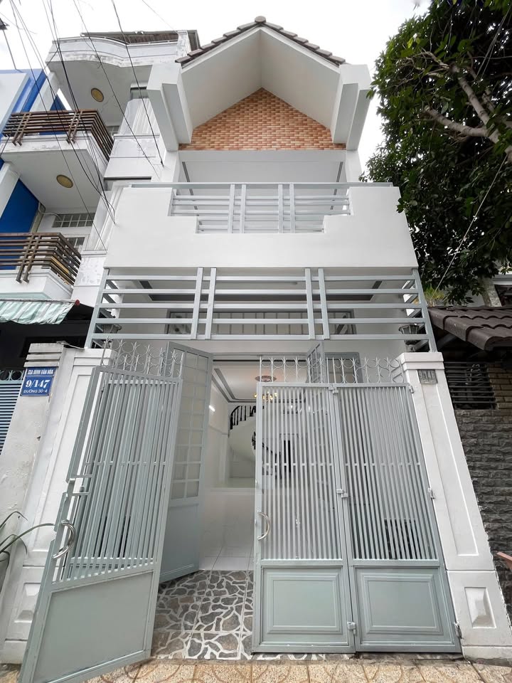 Nhà cho thuê KDC số 9 Đường 30/4, Cần Thơ 92m² giá 13 triệu - Không gian sống tiện nghi!