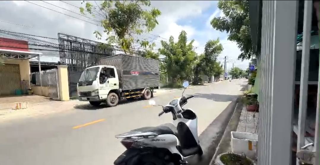 Nhà riêng 2 tầng đường 30/4, Sóc Trăng 40.27m² giá 1 tỷ - Đầu tư sinh lời ngay!