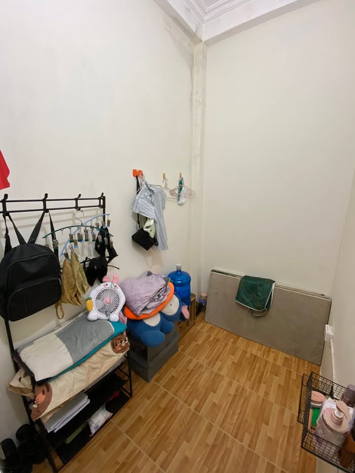 Phòng trọ cho thuê tại 14 Hồ Đắc Di, Đống Đa - Chỉ 1.5 triệu/tháng!