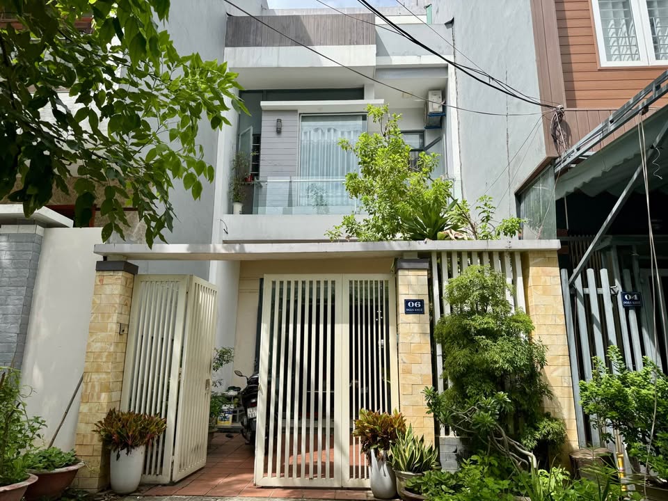 Nhà nguyên căn Khuê Mỹ, Ngũ Hành Sơn 110m² giá 20 triệu - Không gian thoáng đãng, sẵn nội thất!