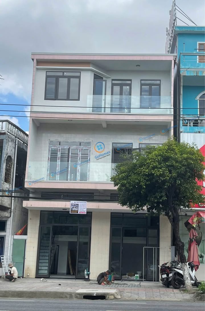 Nhà cho thuê mặt tiền Cách Mạng Tháng Tám, Cẩm Lệ, Đà Nẵng - Thiết kế hiện đại, giá 25 triệu/tháng!