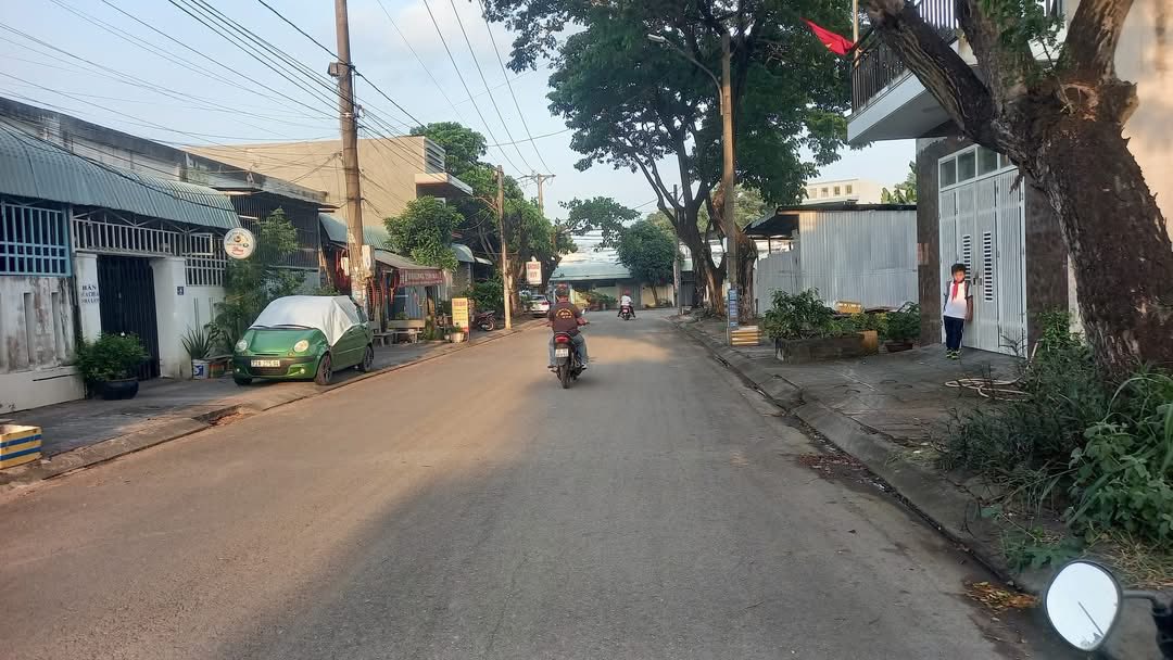 Nhà cấp 4 mặt tiền kinh doanh Hòa Long 100m² giá 2.28 tỷ - Đầu tư sinh lời ngay!