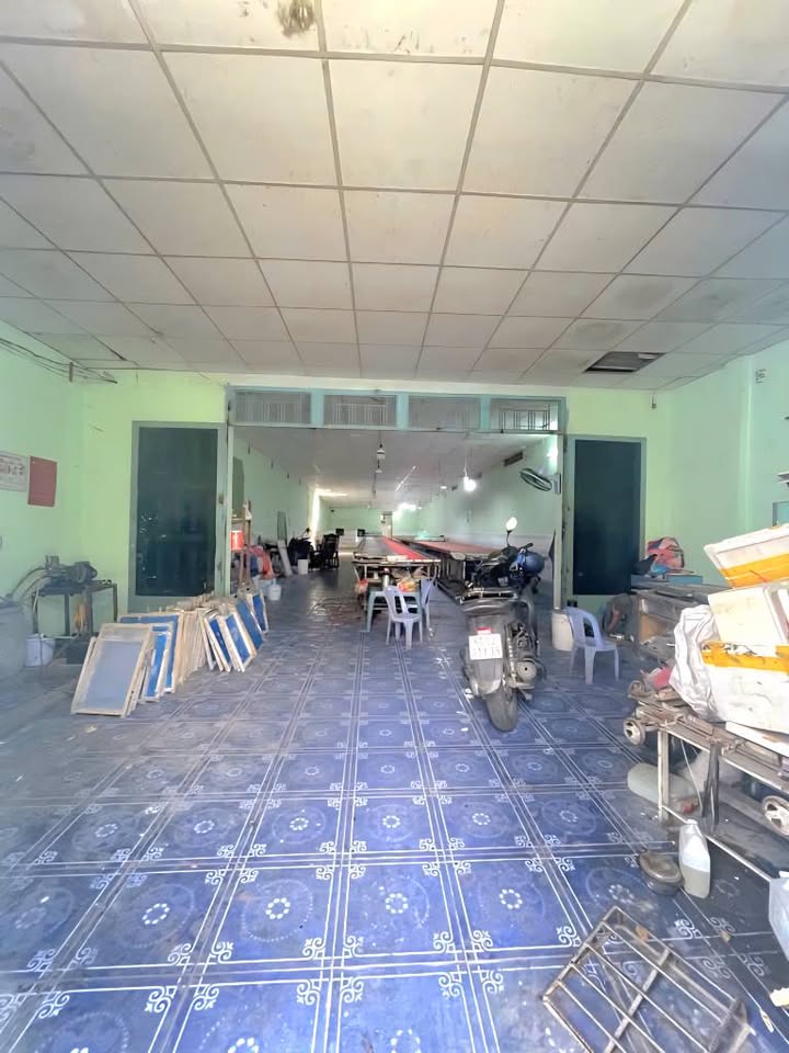 Nhà xưởng 217m² Nguyễn Văn Quá, Gò Vấp chỉ 8.4 tỷ - Đầu tư sinh lời ngay!