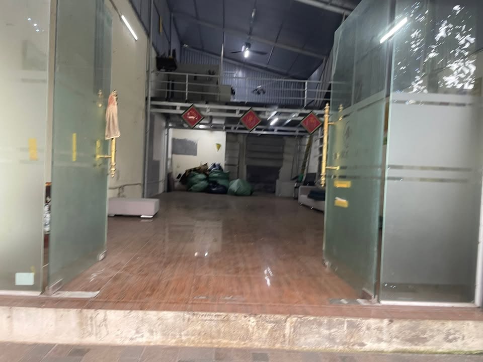 Nhà cho thuê 82m² có gác xép tại xã Hát Môn - Thích hợp gia đình hoặc làm xưởng