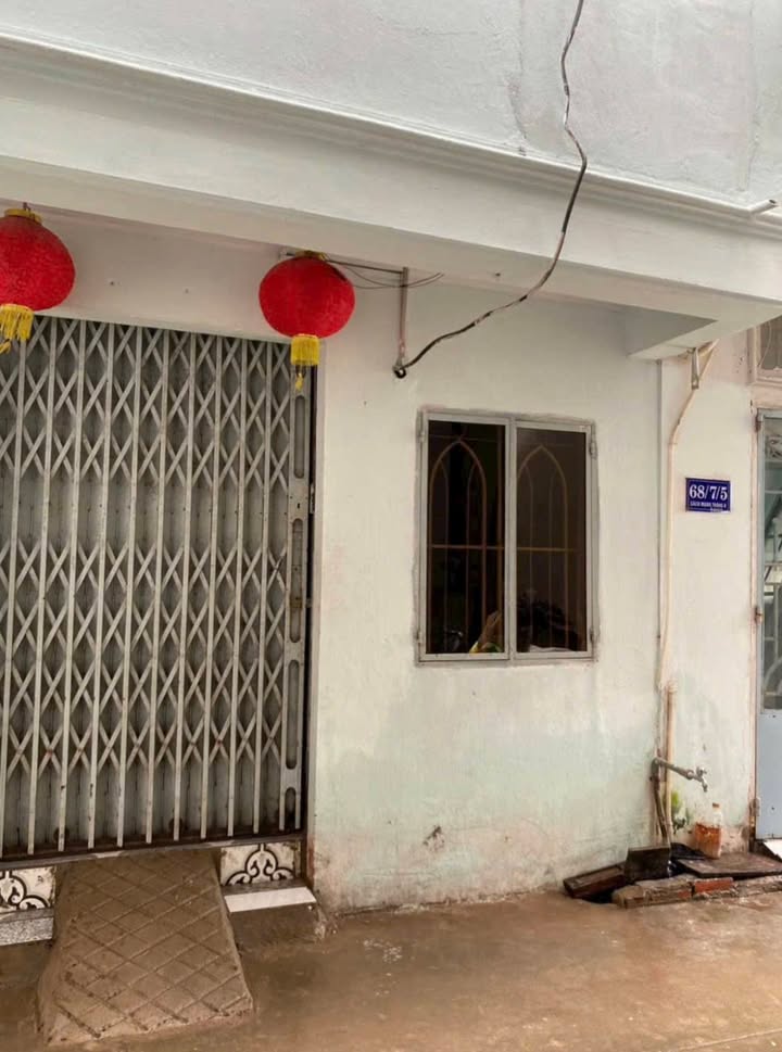Nhà bán hẻm 68 CMT8, Ninh Kiều 14m² giá 590 triệu - Cơ hội đầu tư tuyệt vời!