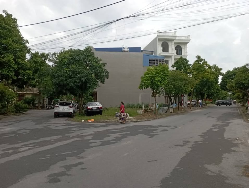 Đất nền lô góc đường Lộc Vượng, Nam Định 84m² - Phù hợp kinh doanh nhà hàng!