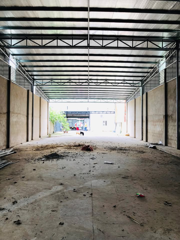 Kho cho thuê 400m² Phú Hoà, Thủ Dầu Một - Giá chỉ 14 triệu/tháng