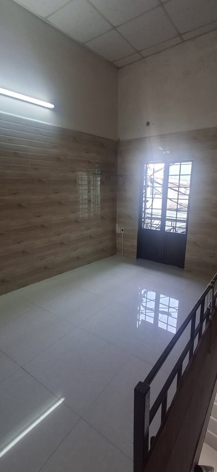 Nhà 3 tầng Ông Ích Khiêm Đà Nẵng 31m² giá 2.99 tỷ - Gần trung tâm tiện lợi!