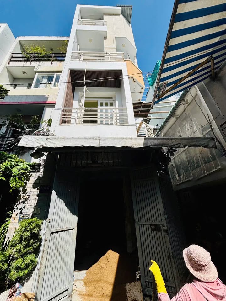 Nhà 1 trệt 3 lầu hẻm xe hơi 94 Phú Thọ Hòa, Tân Phú, 64m² - Giá 7.2 tỷ TL!