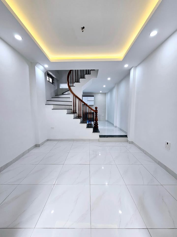 Nhà phố Phạm Văn Đồng, Bắc Từ Liêm 32m² giá thỏa thuận - Không thể bỏ qua!