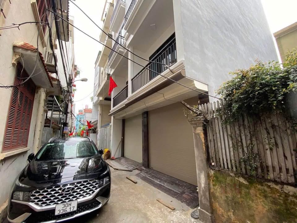 Nhà xây mới Liên Mạc, Bắc Từ Liêm 33m² - Ô tô đỗ cửa tiện lợi!