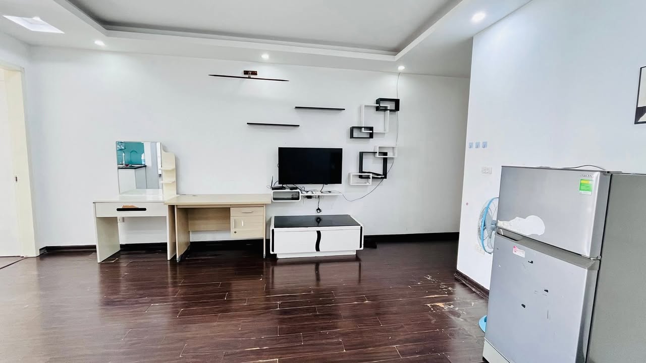 Căn hộ Ruby 2 Giang Biên 70m² giá 7 triệu - Nhận nhà ngay!