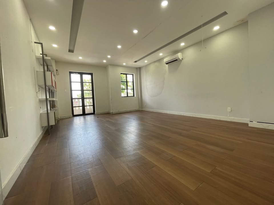 Cho thuê văn phòng Cityland Gò Vấp 30m² chỉ 5 triệu - Đầy đủ nội thất