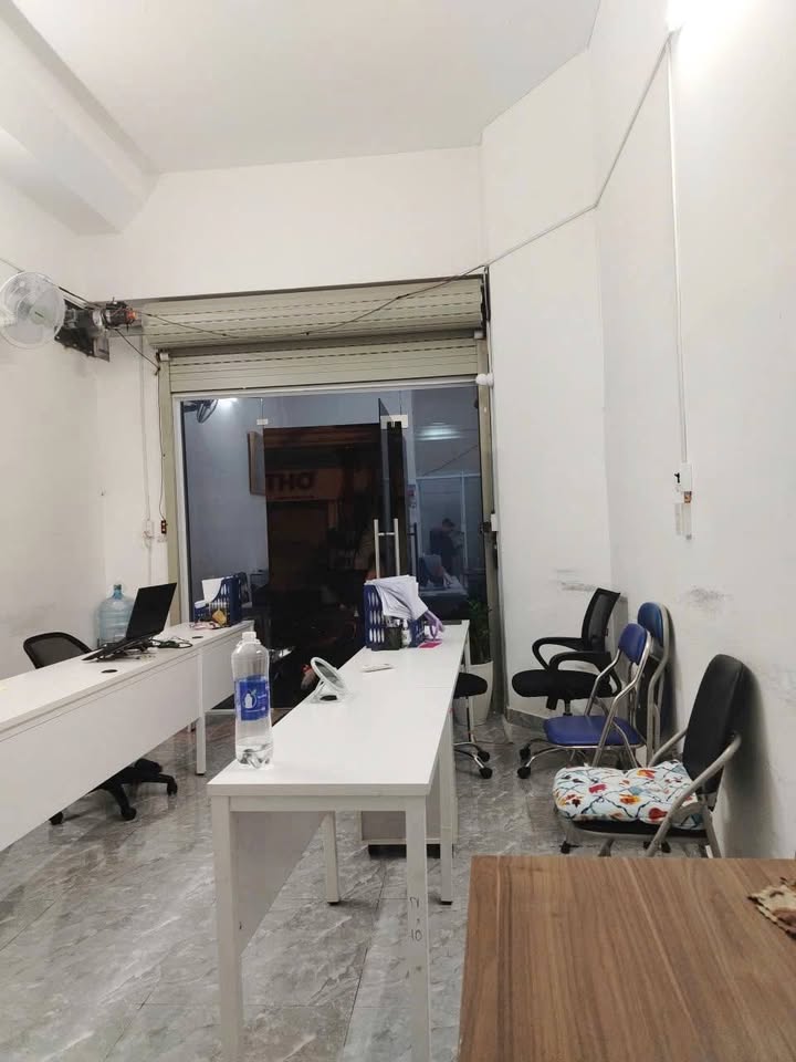 Cửa hàng cho thuê mặt tiền đường Số, Gò Vấp, 40m² chỉ 9 triệu - Đừng bỏ lỡ!