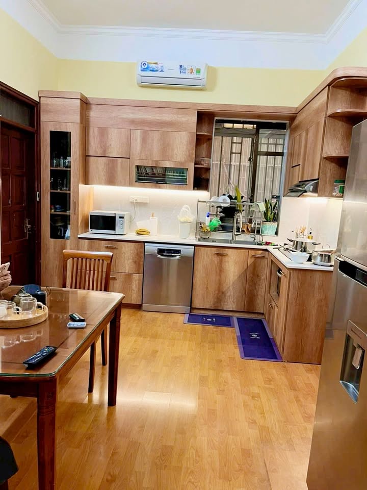 Căn hộ 3 ngủ CT3 Dương Đình Nghệ 109m² giá chỉ 7 tỷ - Sẵn sàng vào ở!