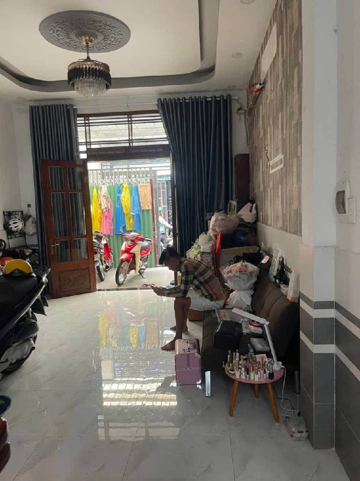 Nhà riêng Đường Dương Bá Trạc Q8 64.5m² giá 9.5 tỷ - Cơ hội đầu tư sinh lời!