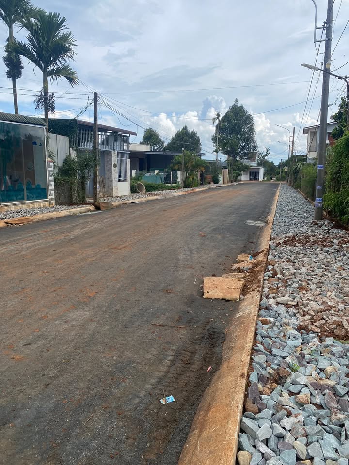 Đất nền mặt tiền đường Lơ Trang Lơng, Krông Năng, Đắk Lắk 250m² - Giá tốt đầu tư