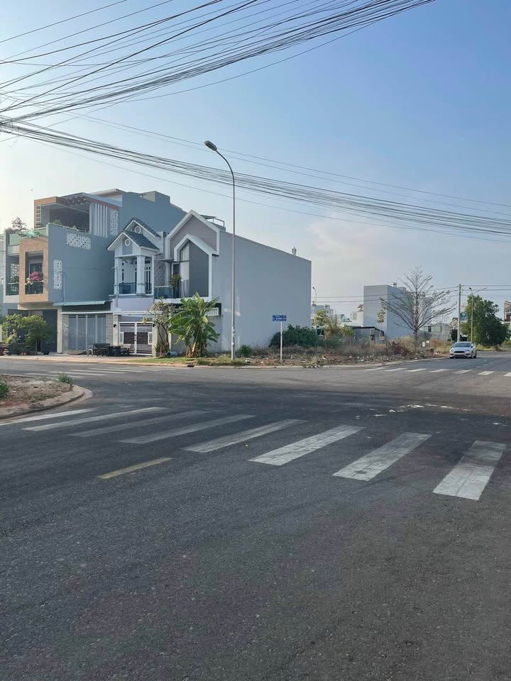 Đất nền góc Võ Văn Kiệt, Phú Thủy, Phan Thiết 435m² - Giá thỏa thuận hấp dẫn!