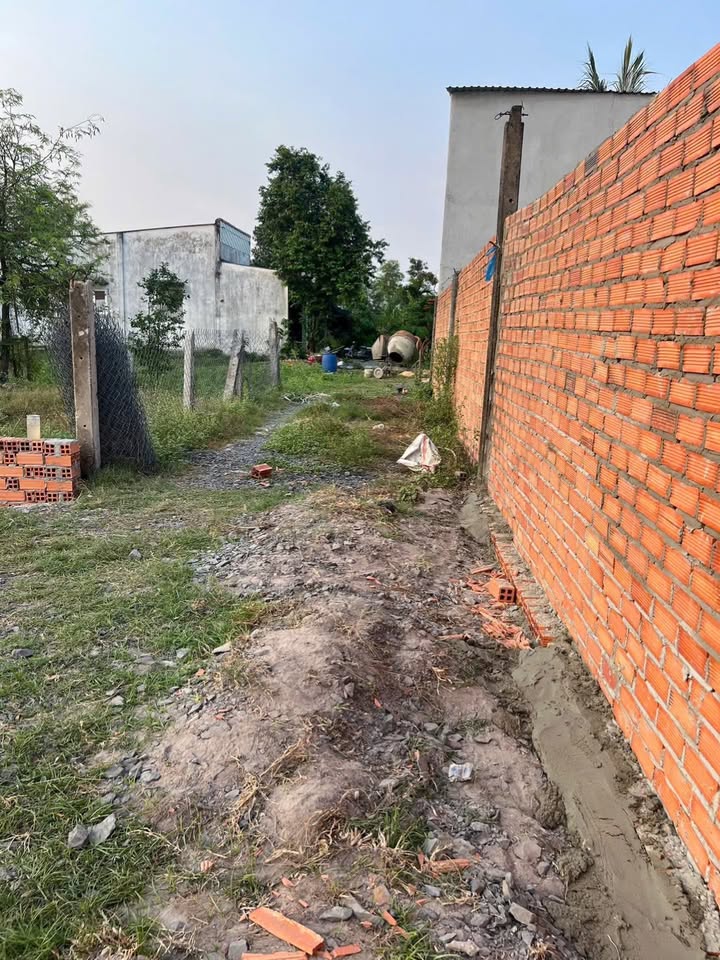 Đất vườn 138m² xã Mỹ Hạnh Bắc giá 550 triệu - Sổ hồng riêng chính chủ!