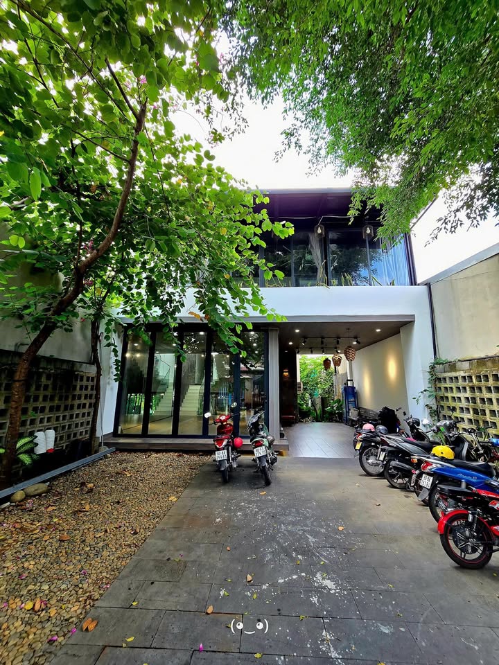 Nhà phố Long Bình 466m² giá 8.99 tỷ - Dòng tiền cho thuê hấp dẫn từ 25-35 triệu/tháng!