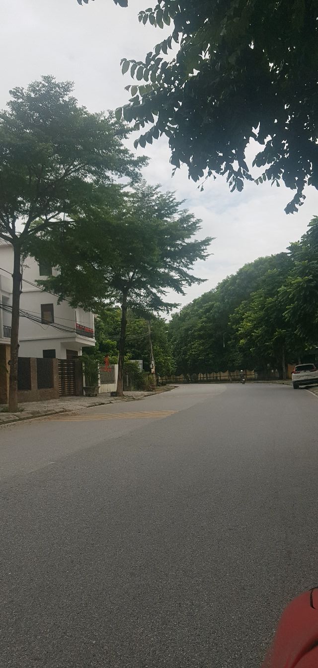 Nhà cho thuê 4 tầng mặt đường Lam Sơn, Vĩnh Yên chỉ 8.5 triệu/tháng - Cơ hội tuyệt vời!