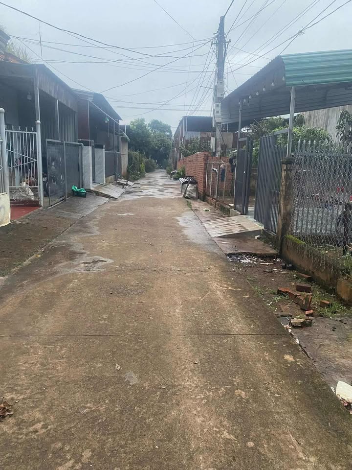 Đất nền đẹp đường Trần Cao Vân, thị trấn Quảng Phú 160m² giá 1.8 tỷ - Cơ hội đầu tư tuyệt vời!