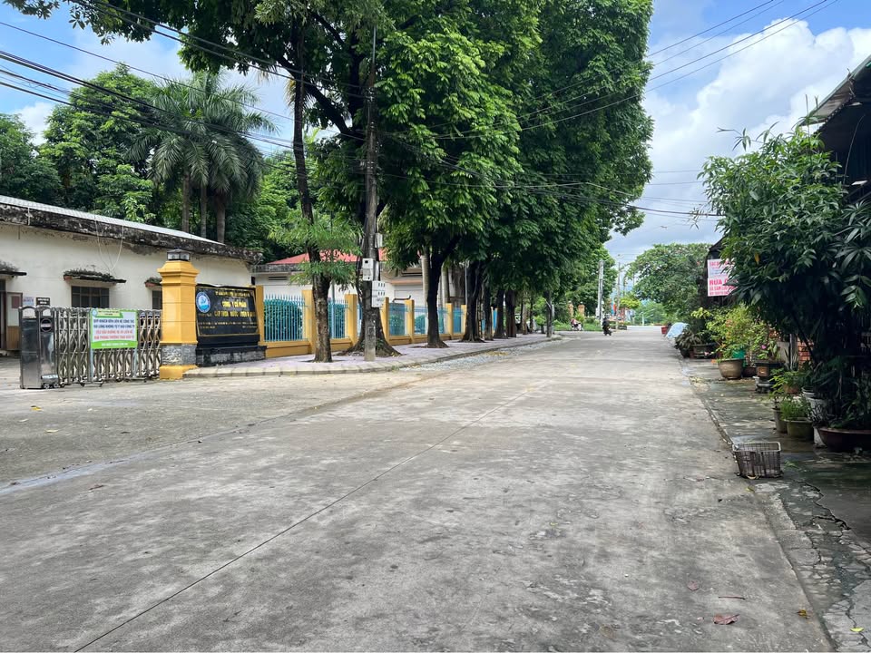 Đất Hưng Thành Tuyên Quang 135m² giá 3 tỷ - Mặt tiền 4.5m, đường lớn ô tô tránh nhau!