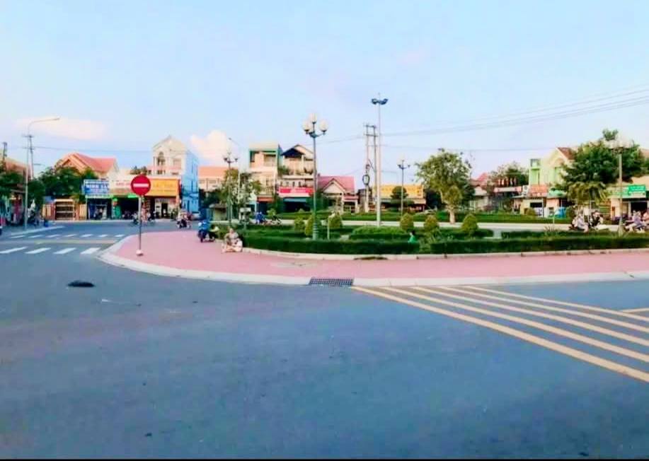 Đất nền đường Hoàng Hoa Thám, phường Đông Hòa, Dĩ An 142m² giá 6.5 tỷ - Vị trí đắc địa cho kinh doanh!