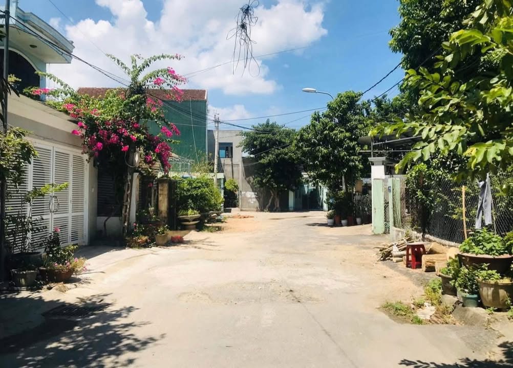 Đất nền chính chủ đường Trần Kiên, 100m² chỉ 2.7 tỷ - Cơ hội đầu tư tuyệt vời!