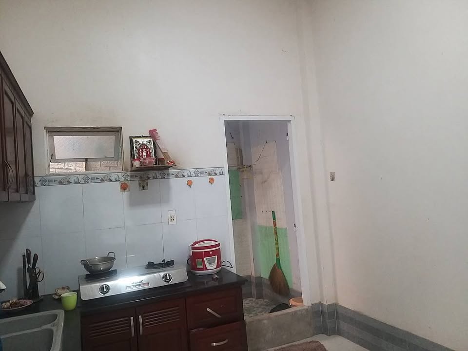 Nhà bán đường Nguyễn Hồng Khanh, Bạc Liêu 90m² giá 1.4 tỷ - Chính chủ thương lượng!